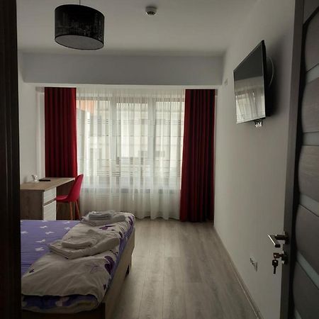 Bya Luxury Apartment Valea Lupului  Luaran gambar