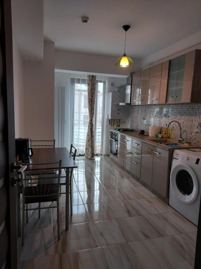 Bya Luxury Apartment Valea Lupului  Luaran gambar
