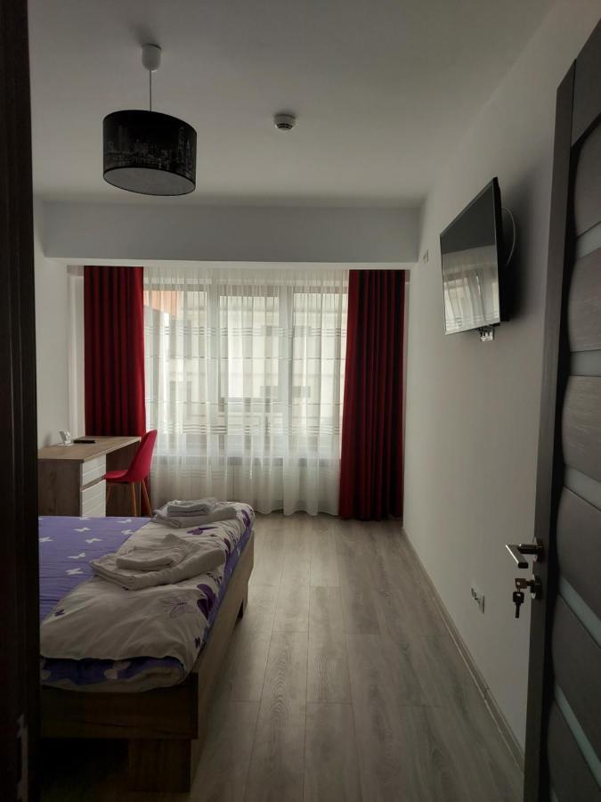 Bya Luxury Apartment Valea Lupului  Luaran gambar