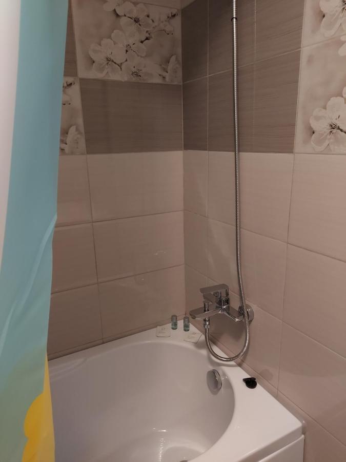 Bya Luxury Apartment Valea Lupului  Luaran gambar